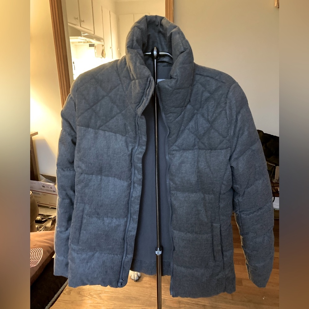 Old Navy Gray Jacket puffy